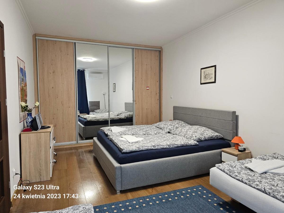 Gaj Apartment - Air Condition, Free Parking Krasków Εξωτερικό φωτογραφία